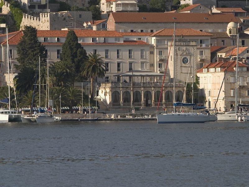 Palace Elisabeth, Hvar Heritage Hvar Town